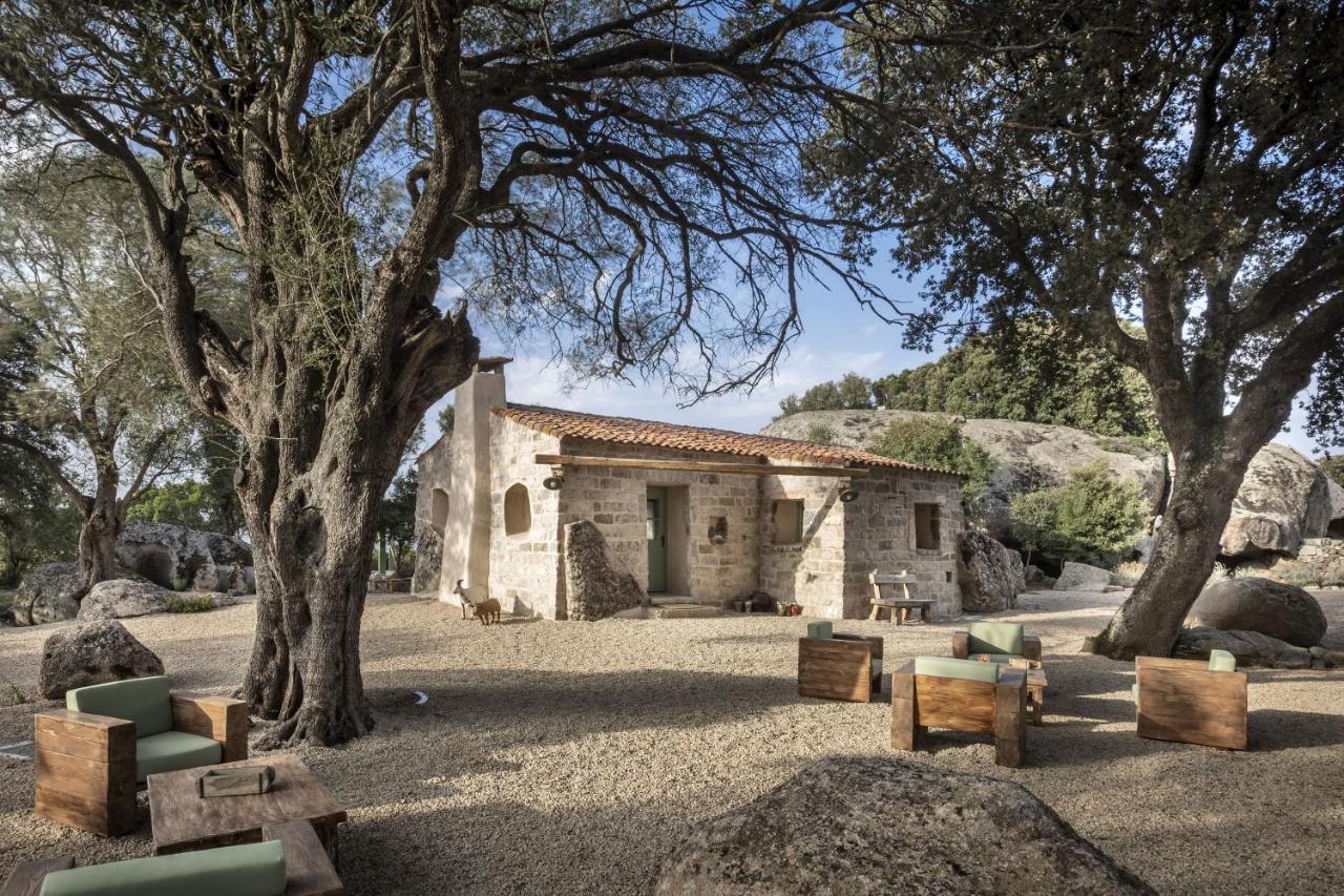 Gallicantu Stazzo Retreat Luogosanto Екстер'єр фото